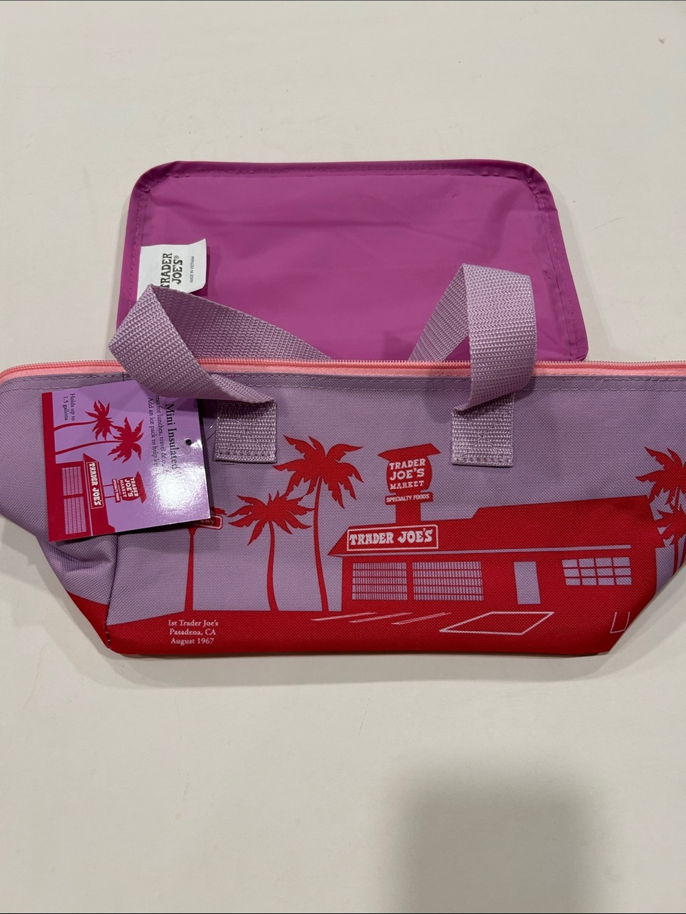 Trader Joe’s Pink and Red Insulated Mini Lunch Tote Bag NWT